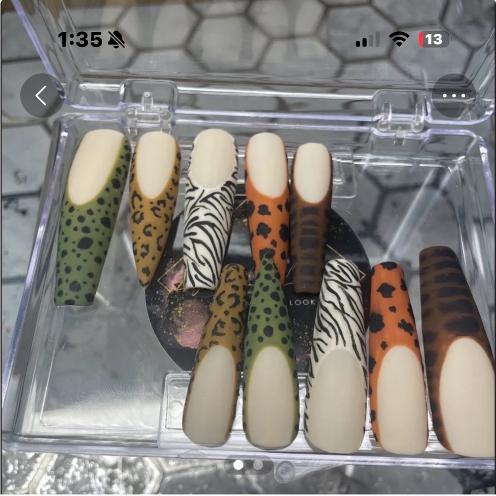 Animal Print Press-On Nails Set